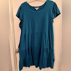 Time and Tru Teal Crew Neck Top